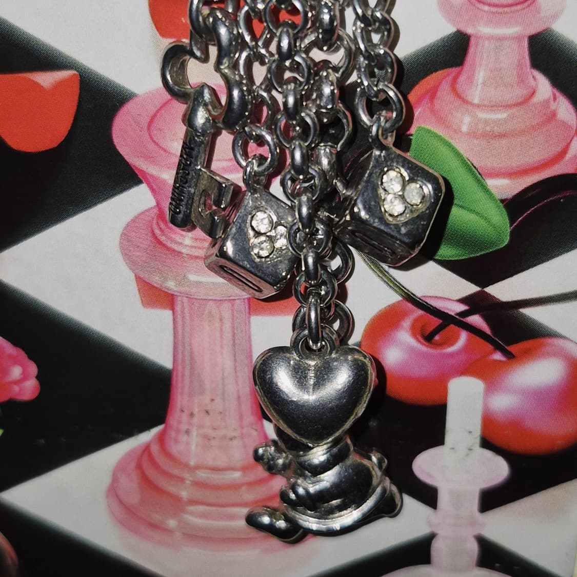 04s 이탈리아 모스키노 토끼 주사위&열쇠 목걸이 상품이미지5