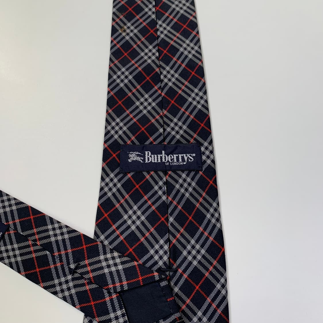 버버리(BURBERRY) 노바체크 명품넥타이 A-A+등급 8.8cm 상품이미지5