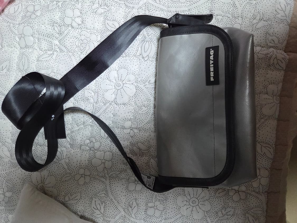 프라이탁 하파오 유광 실버 상품이미지8