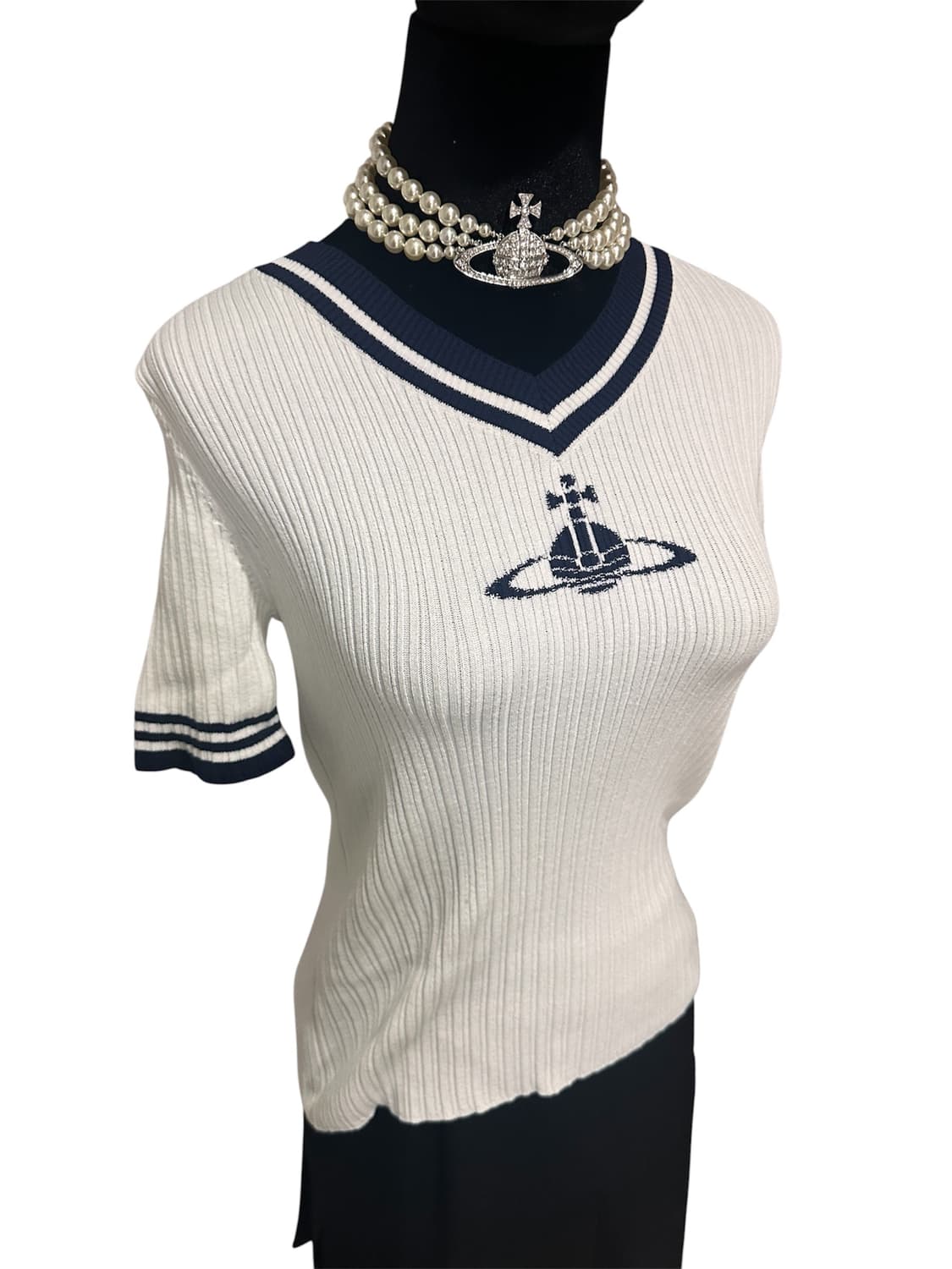 뉴진스 하니 착용) 비비안웨스트우드 orb 니트탑 상품이미지3