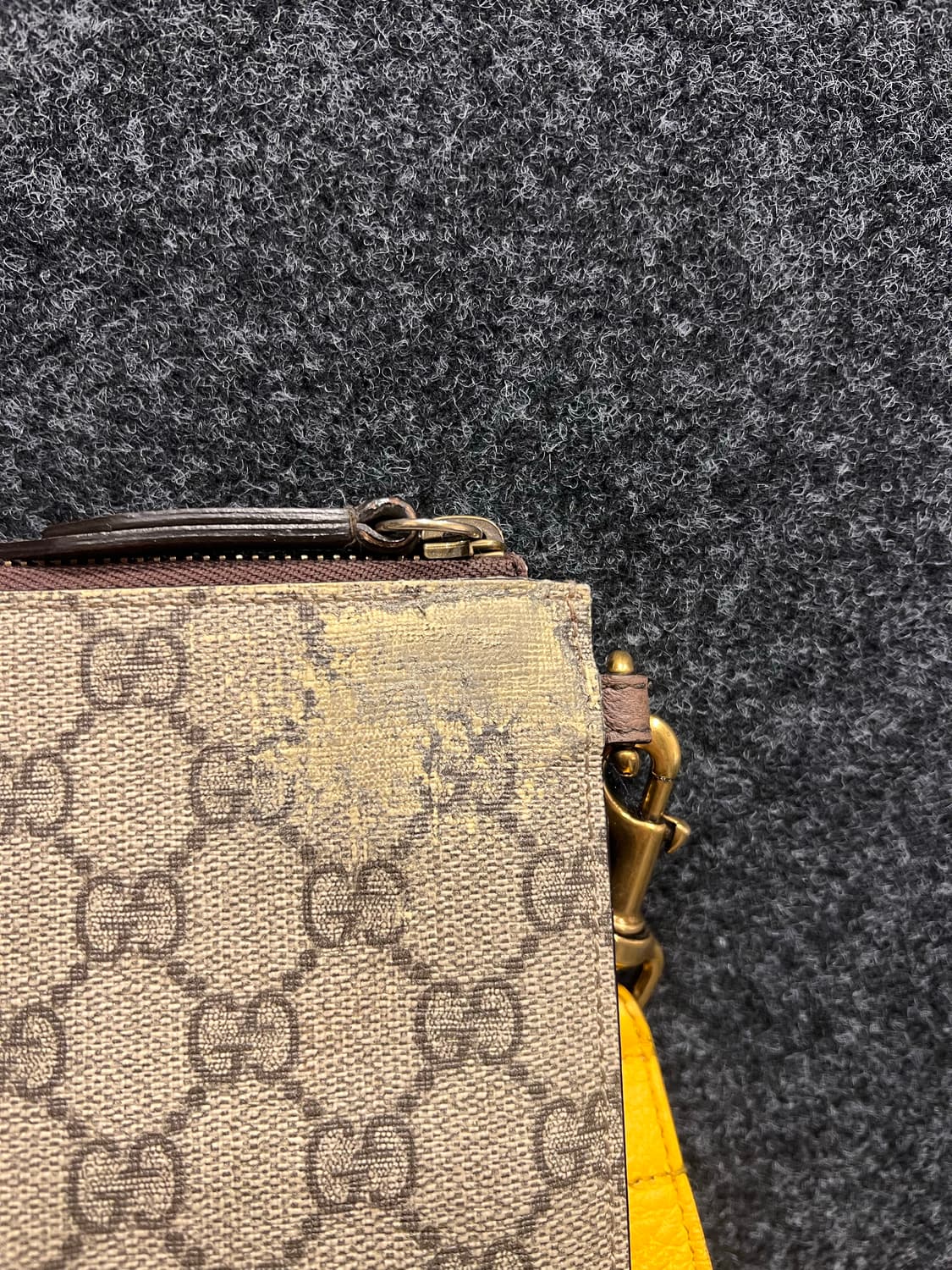 구찌 네오 빈티지 GG 수프림 클러치 및 지갑 세트 상품이미지8