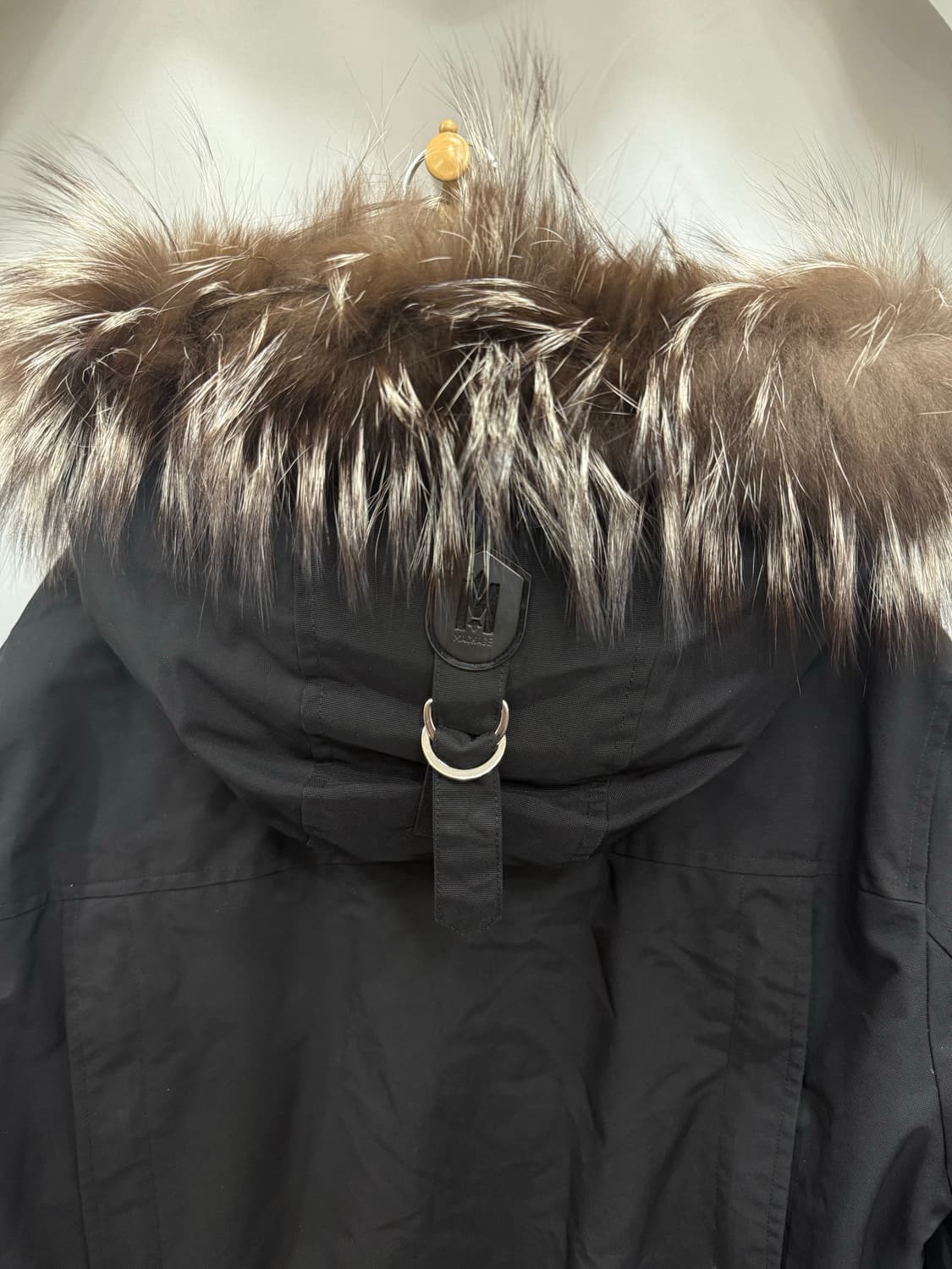 22-23FW 맥케이지 딕슨 실버퍼 44사이즈 상품이미지3