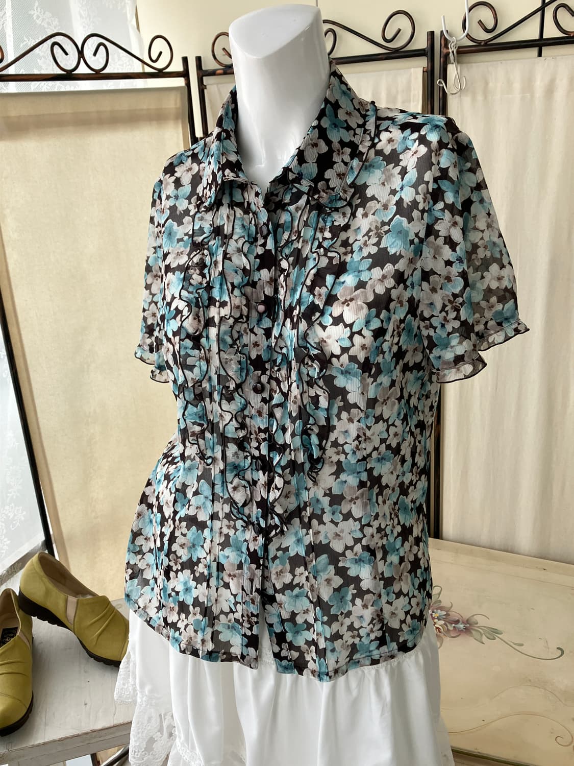  sky flower frill blouse 상품이미지1