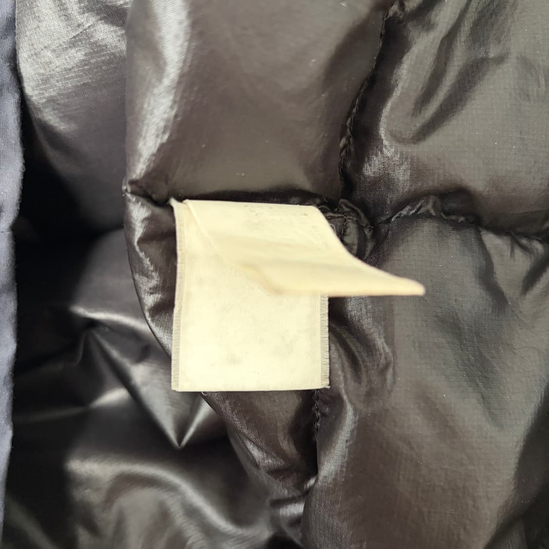 노스페이스 써밋 아콘카구아 구스다운 블랙 패딩 상품이미지4