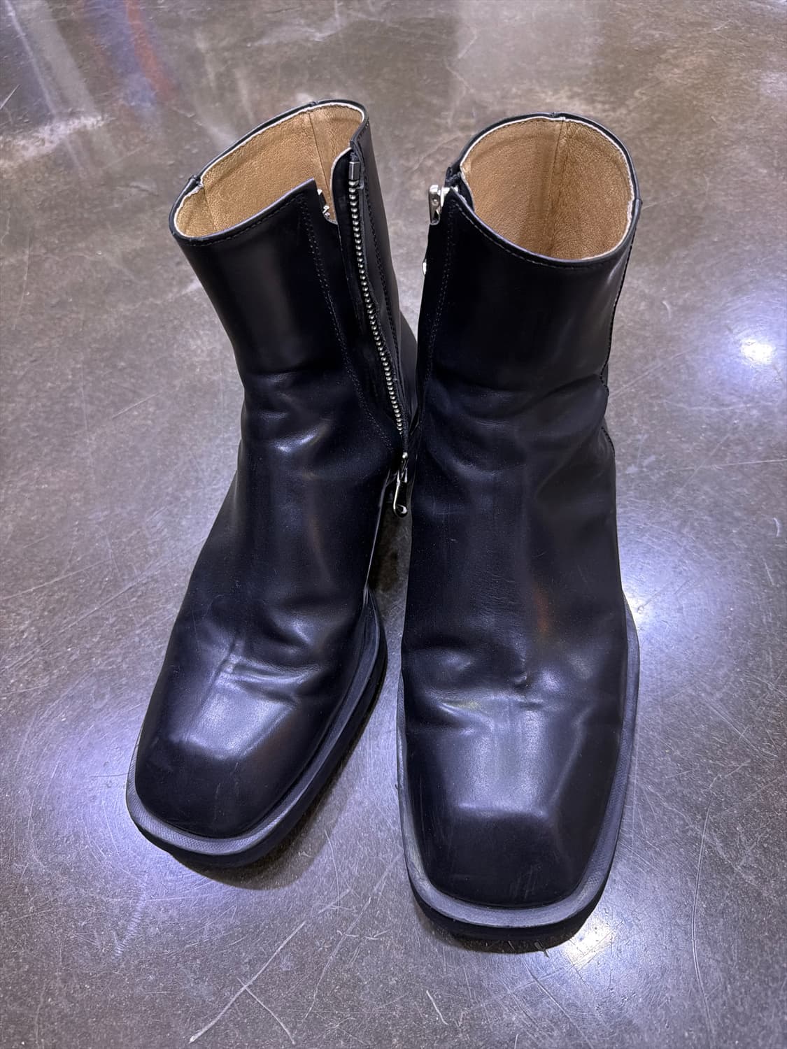 메종미네드 스퀘어토 지퍼 부츠 블랙 260 상품이미지2