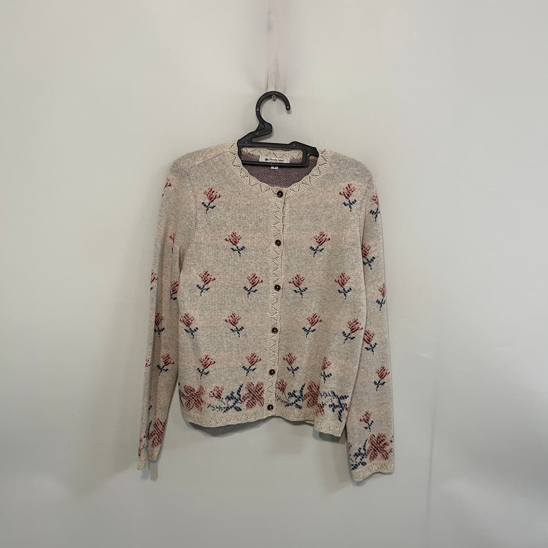 써스데이아일랜드 니트 가디건 90 상품이미지1