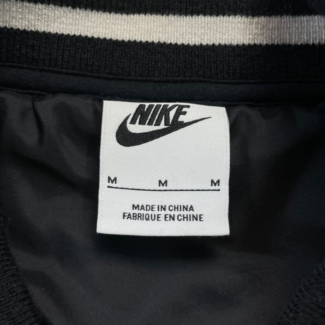 100 나이키 스우시 바시티 자켓  상품이미지3