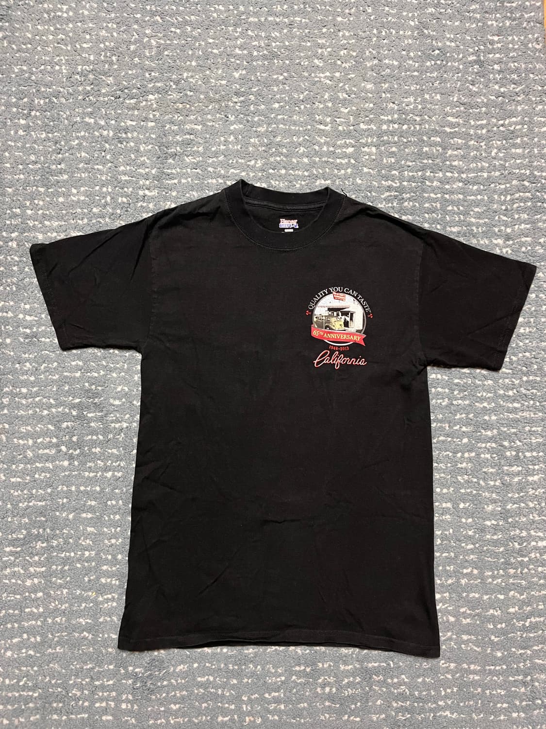 인앤아웃 65주년 티셔츠 상품이미지1