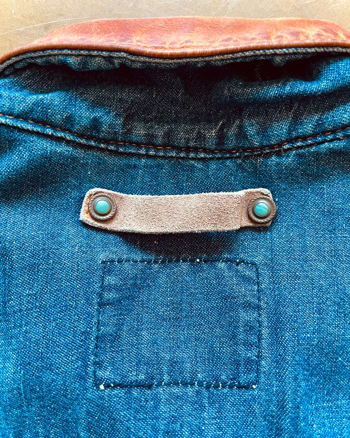 TAKEO KIKUCHI Leather Trim Denim Trucker 상품이미지10