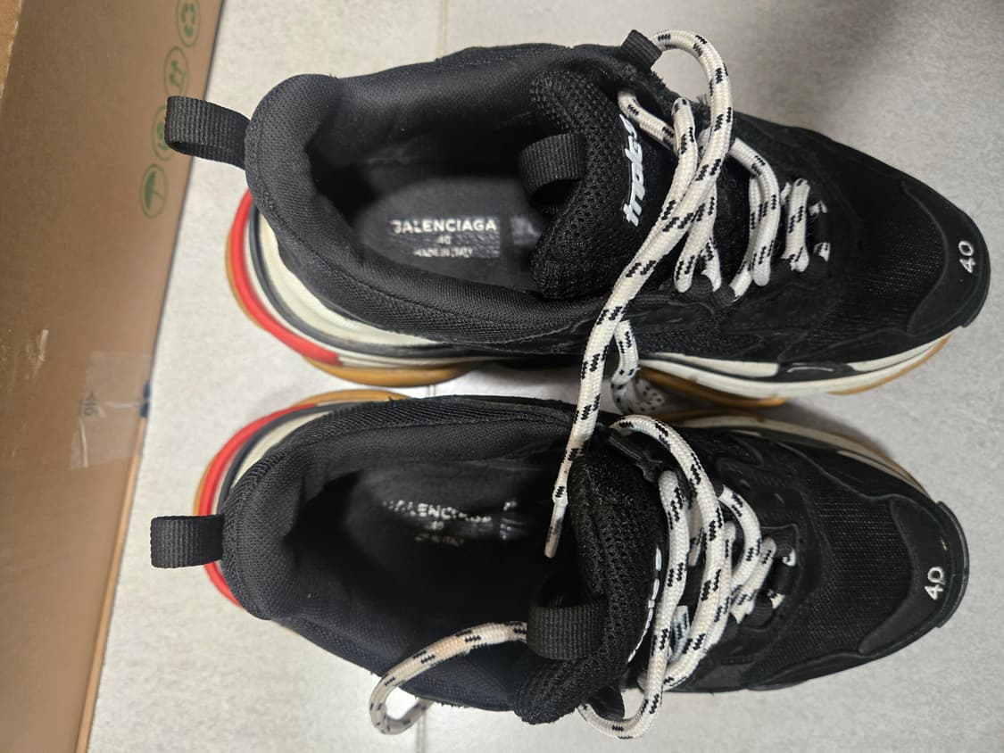 발렌시아가 트리플s 40사이즈 급처합니다 상품이미지4