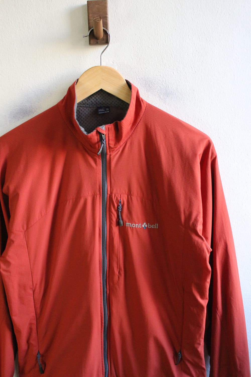 몽벨 윈드브레이커 상품이미지2