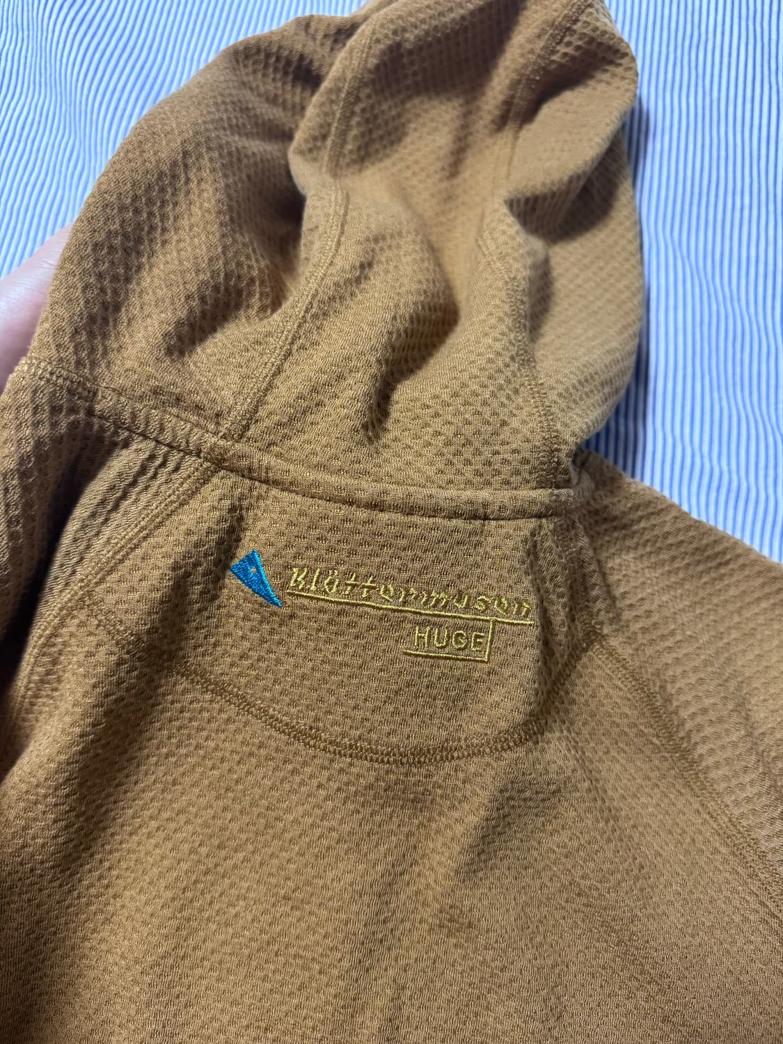 클라터뮤젠 유지 후디 맨 머스타드 S 상품이미지7