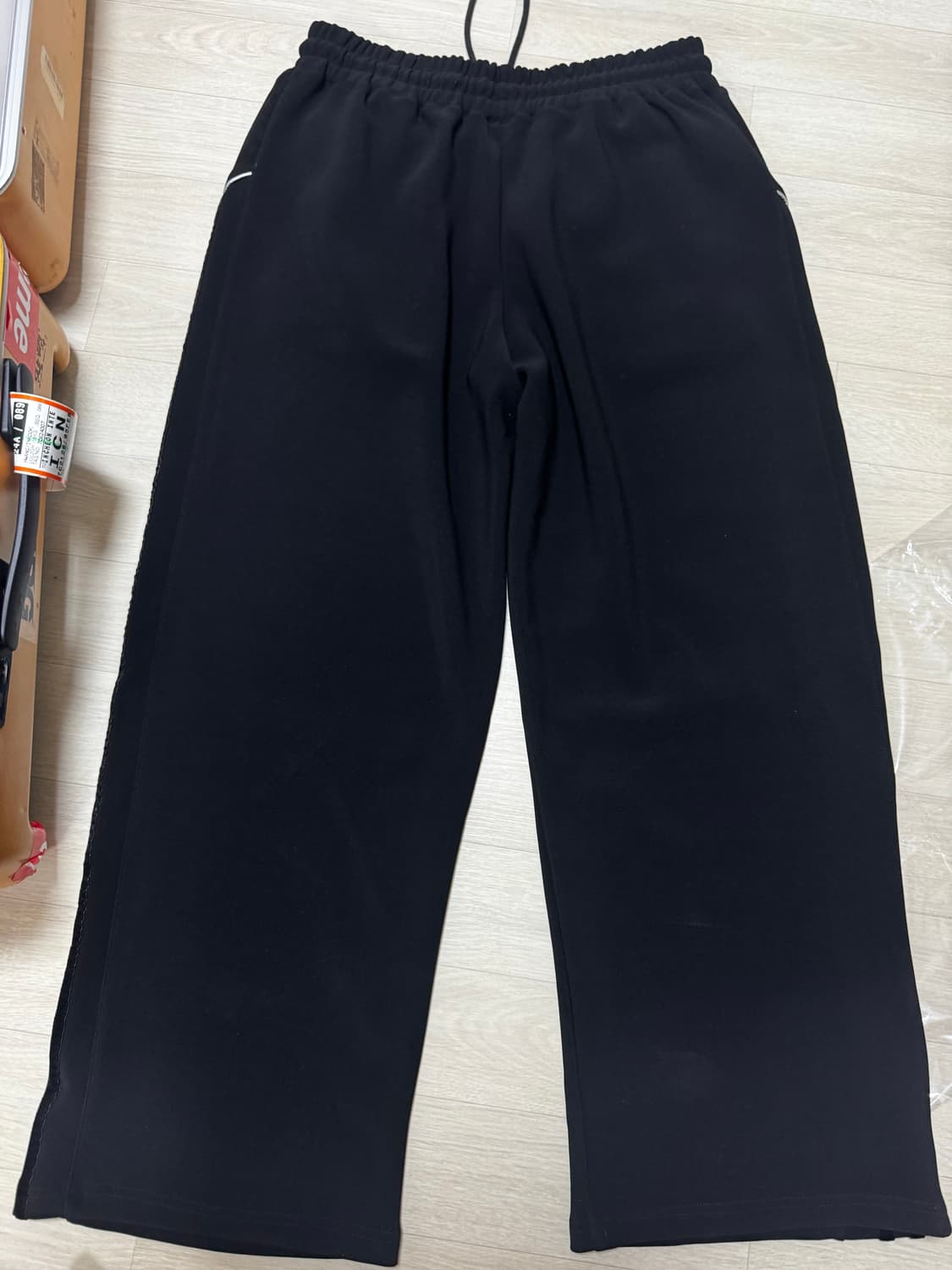 [2] 본투윈 스웨이드 실버 라인 저지 와이드 팬츠 블랙 상품이미지2