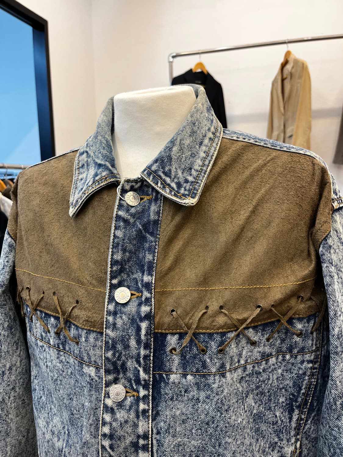 BOBSON 스웨이드 패널 데님 자켓 상품이미지3