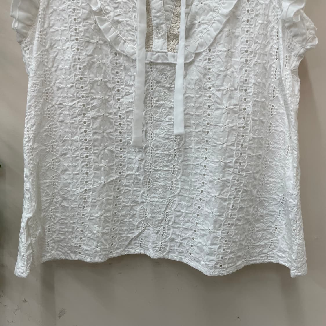 엑시즈팜 히메 러블리 페어 화이트 자수 블라우스 🏠 상품이미지3