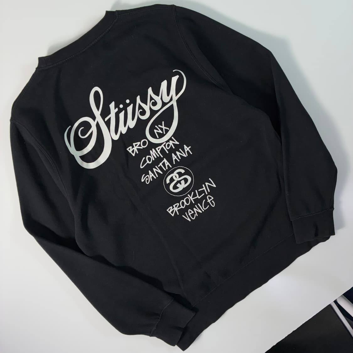 Stussy  스투시 월드투어 맨투맨 상품이미지3
