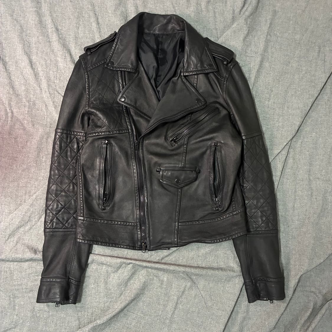 양가죽 퀄팅 라이더 숏 자켓 블랙 상품이미지6