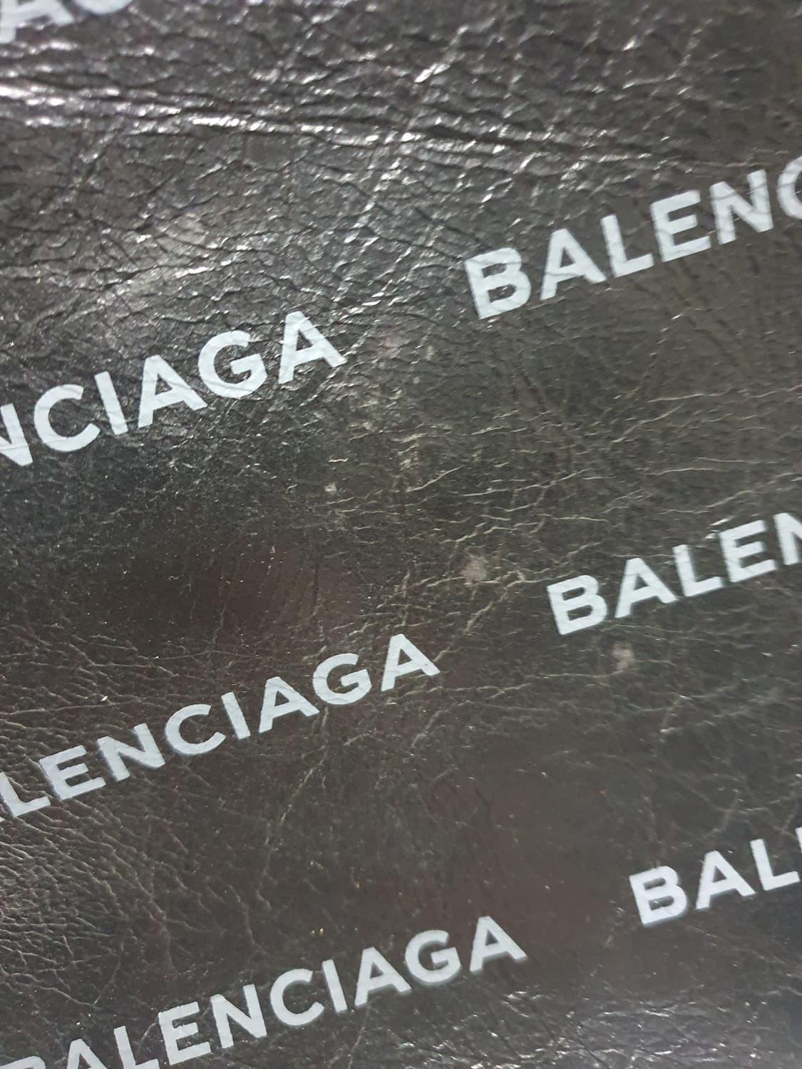 발렌시아가 클러치 상품이미지2