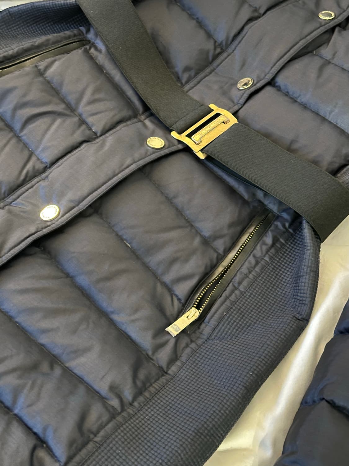 버버리 롱패딩 정품 / 상태양호 / 여성 M(55~66) 상품이미지3