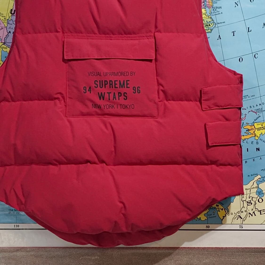 슈프림 X 더블탭스 텍티컬 다운 베스트 상품이미지3