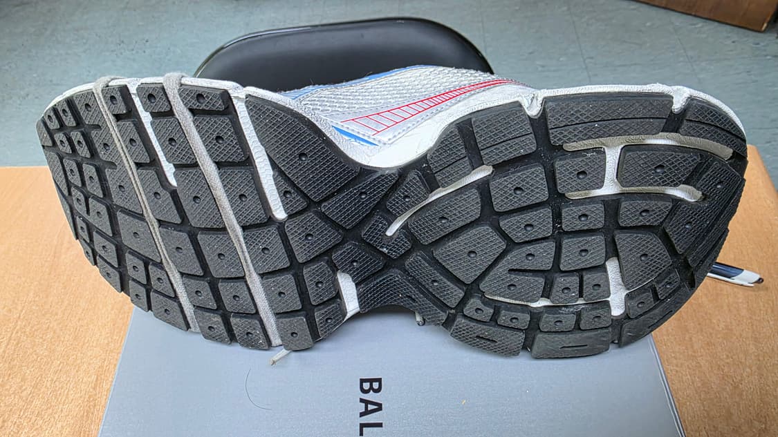 발렌시아가 3XL 43사이즈 팝니다 상품이미지6