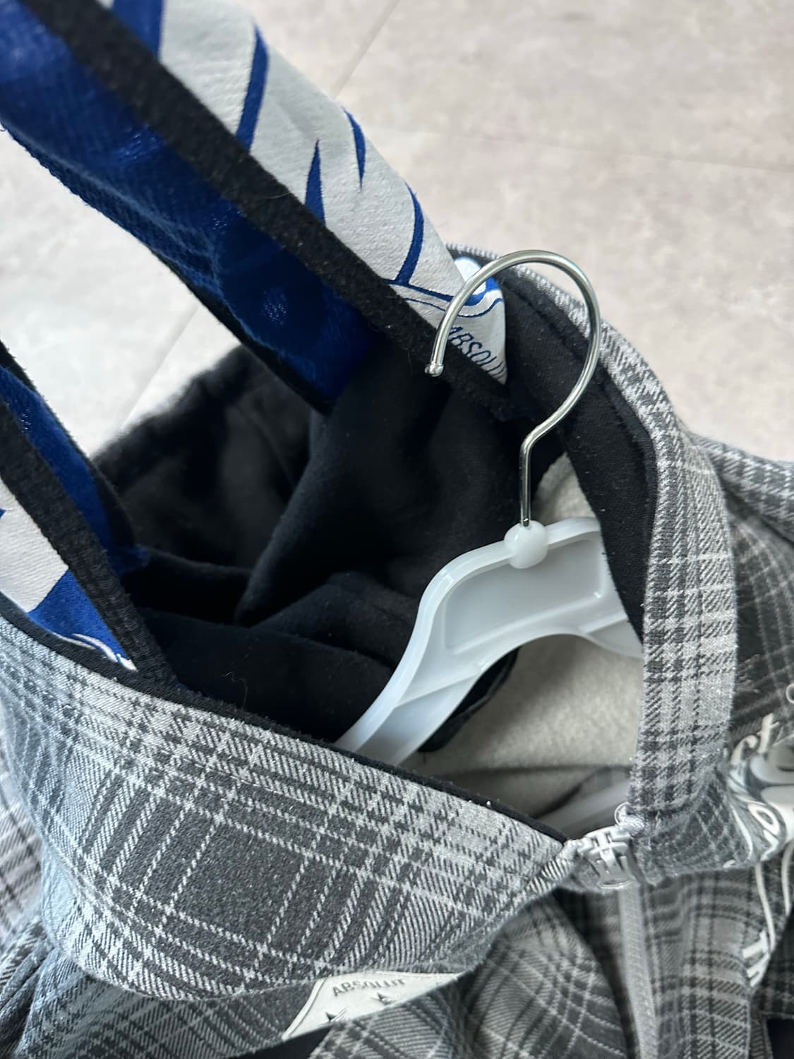 check lettering hood zip-up 상품이미지5