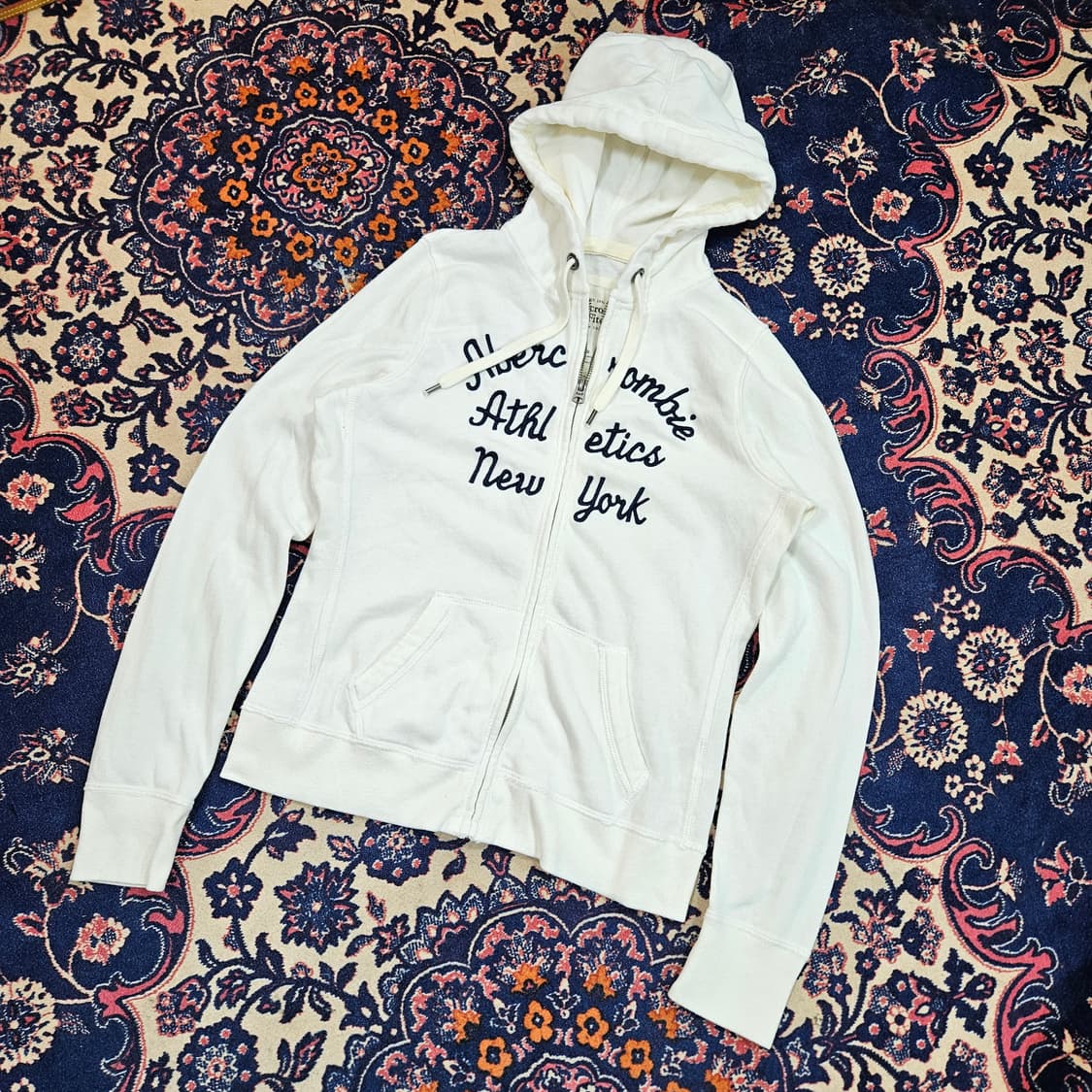 아베크롬비 y2k 레터링 자수 기모 후드집업 M size 상품이미지2