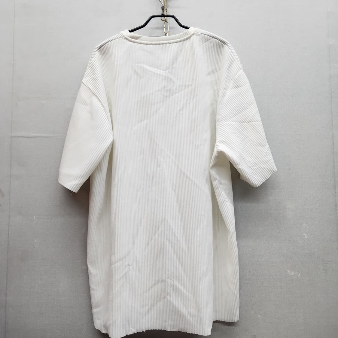 자라 ZARA 플리츠 오버핏 반팔티 XL(XL~2XL) 상품이미지4