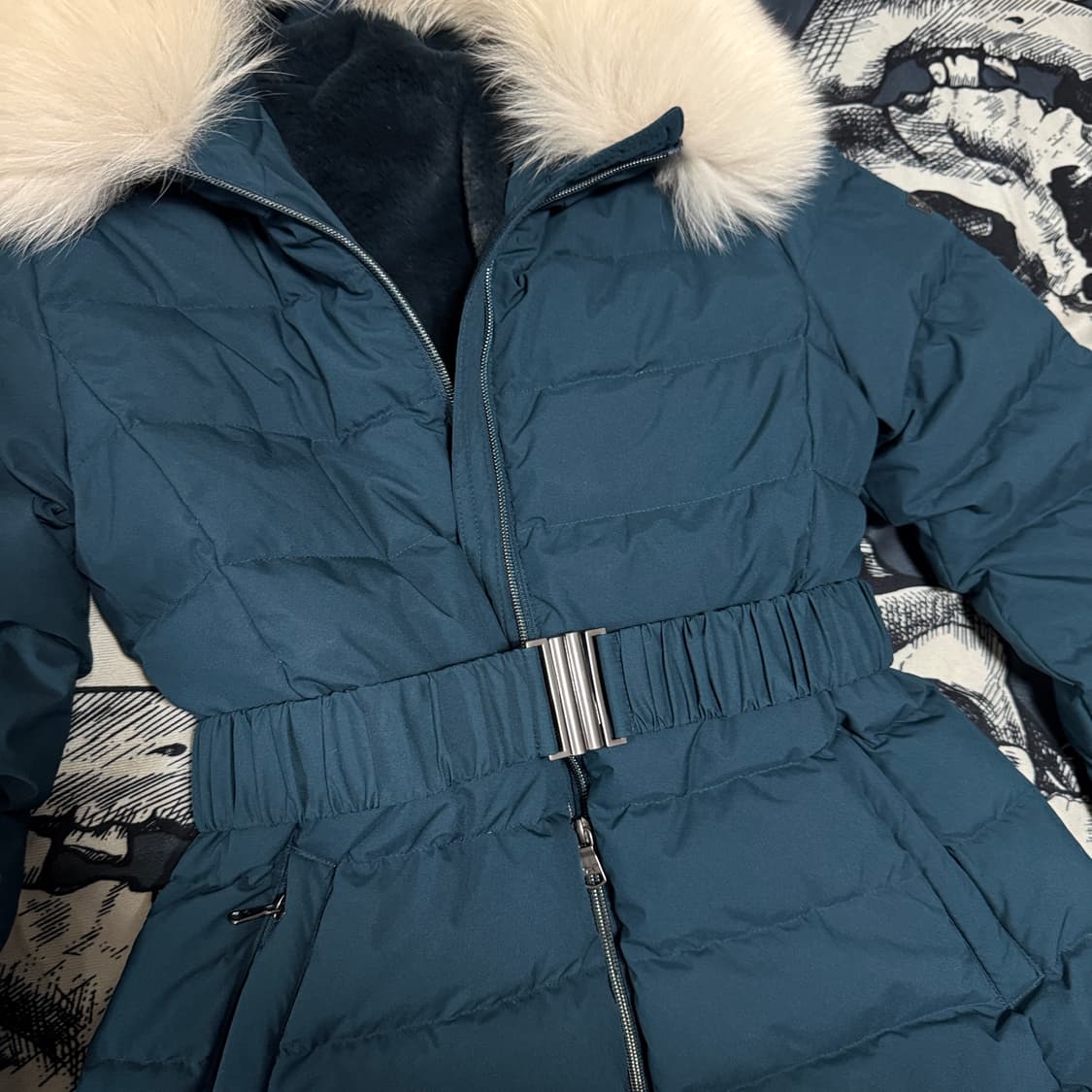 울시 폭스퍼 벨트 덕다운패딩 S 90사이즈  상품이미지6