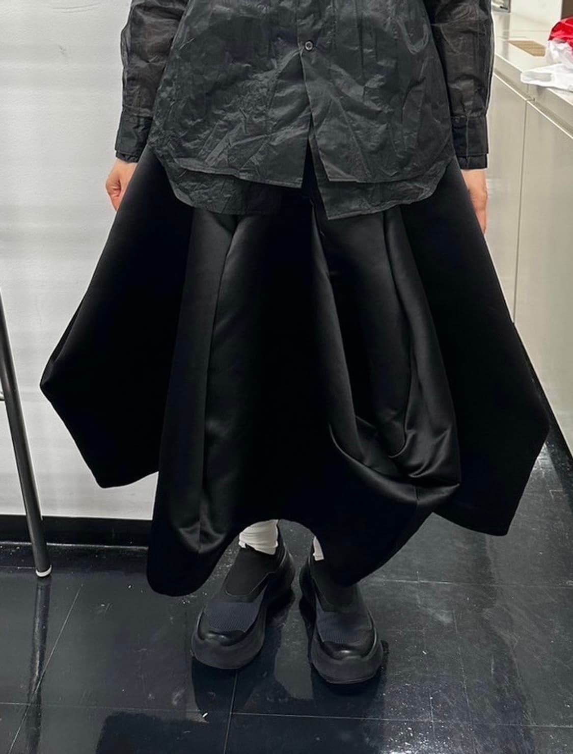 꼼데가르송 새틴 스커트 S 상품이미지1