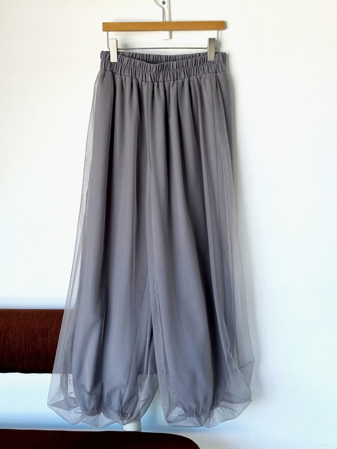 Sheer over fabric layer banded big pants 상품이미지7