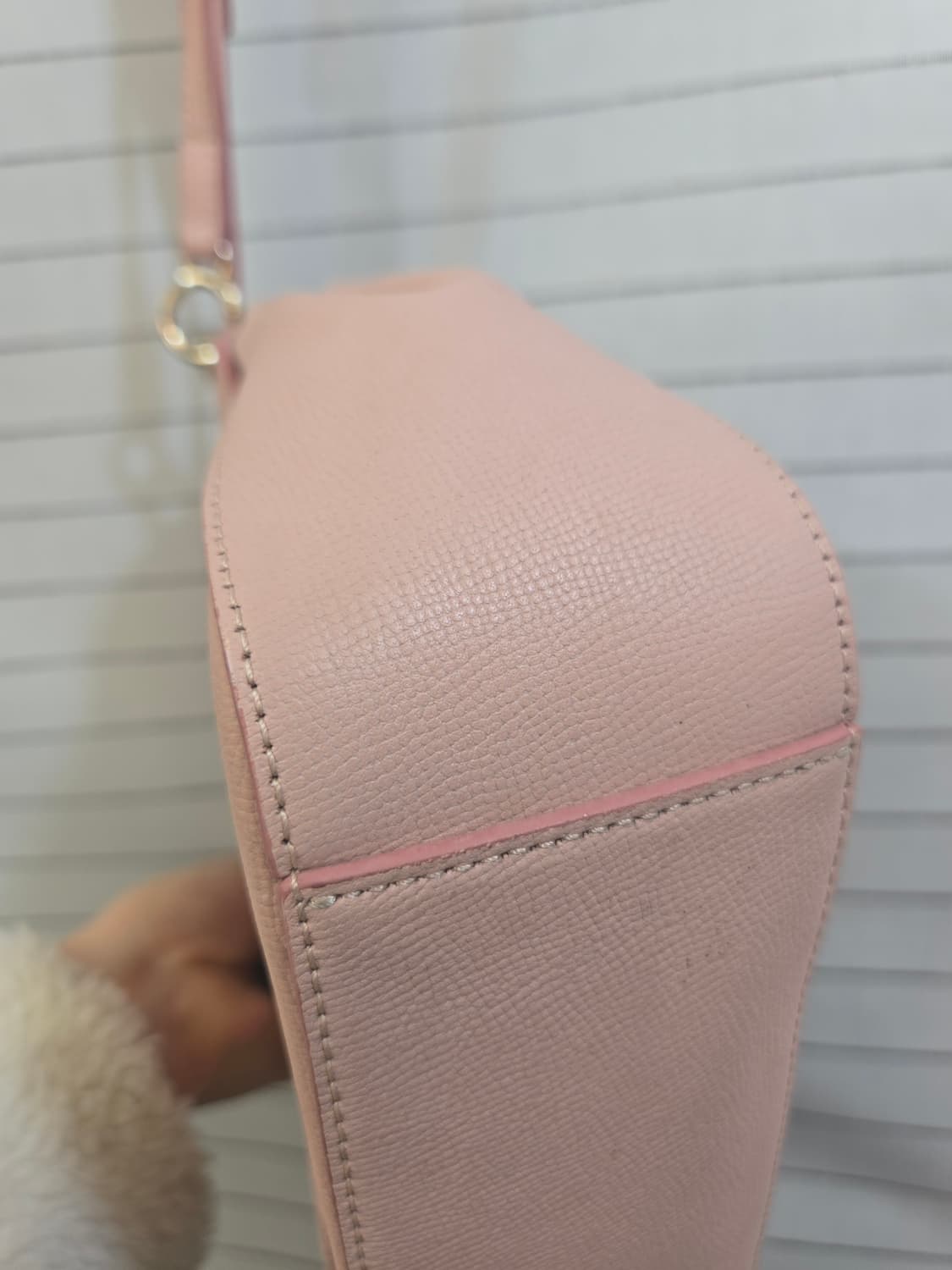 메트로시티 모데르노 핑크 숄더백 상품이미지8