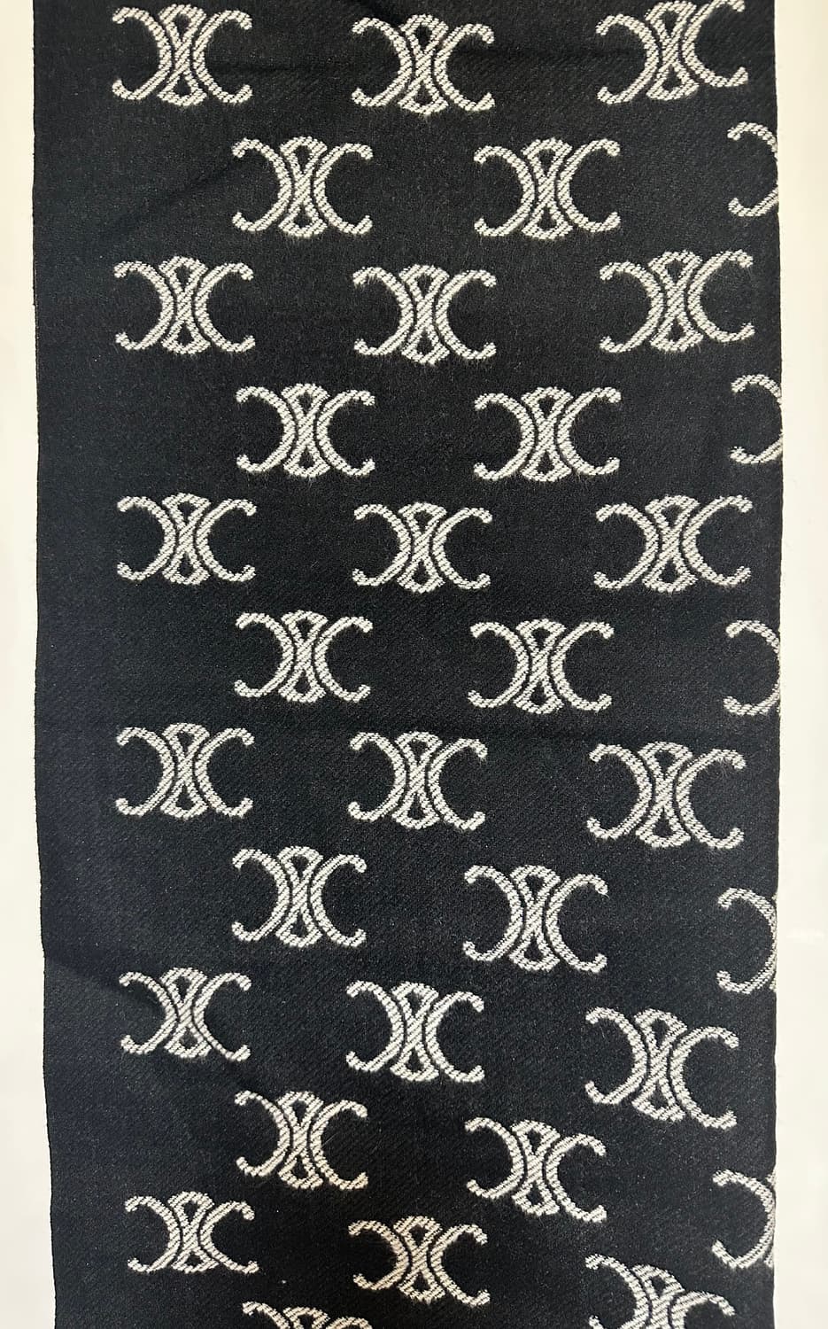 셀린느 트리오페 블랙 캐시미어머플러 남여공용 상품이미지4