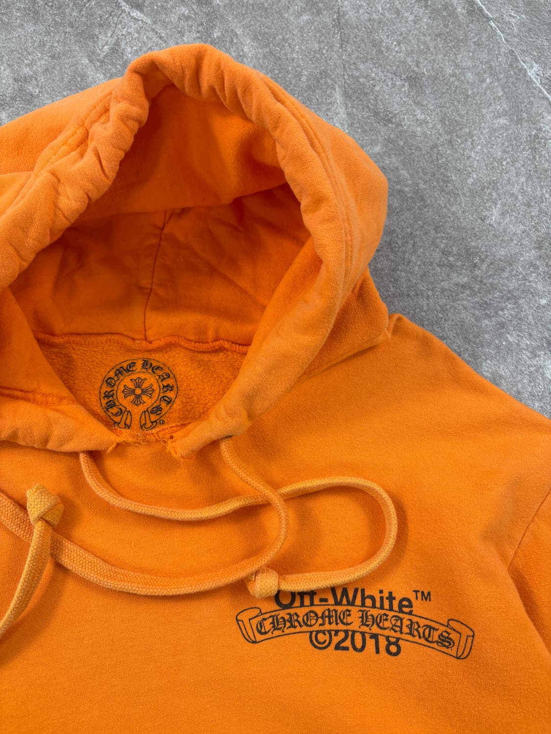 Chrome Hearts x Off white Logo Hoodie 상품이미지7