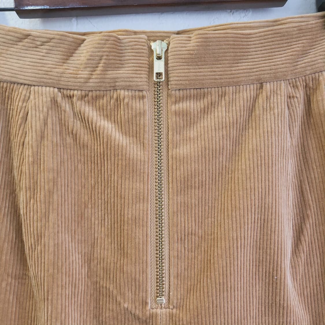 Candela 아웃포켓 코듀로이 미디스커트 상품이미지6