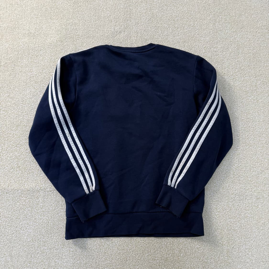 L 아디다스 에센셜 3S 맨투맨 0210T 상품이미지2