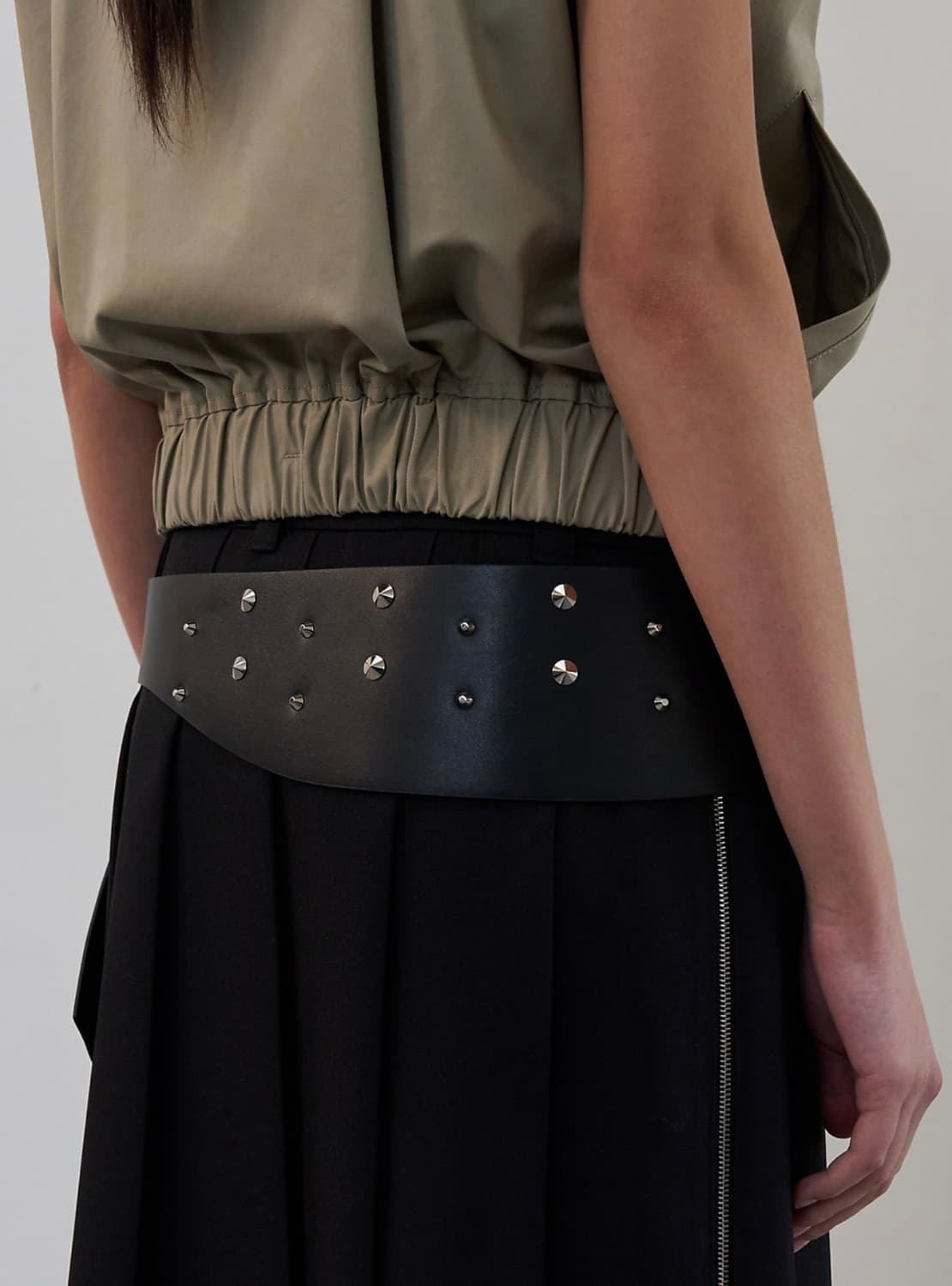 lcdc tm 와이드 스터드 레더 벨트 상품이미지1