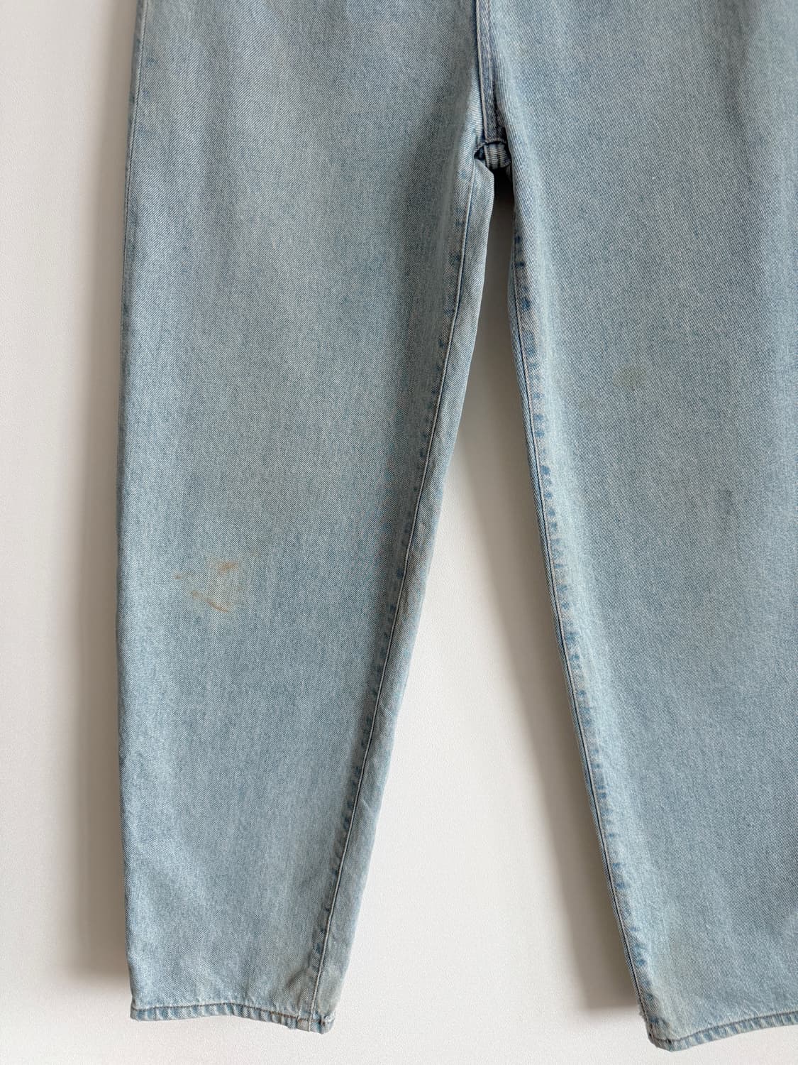 아모멘토(AMOMENTO) 연청 데님(얼룩 있음) 상품이미지3