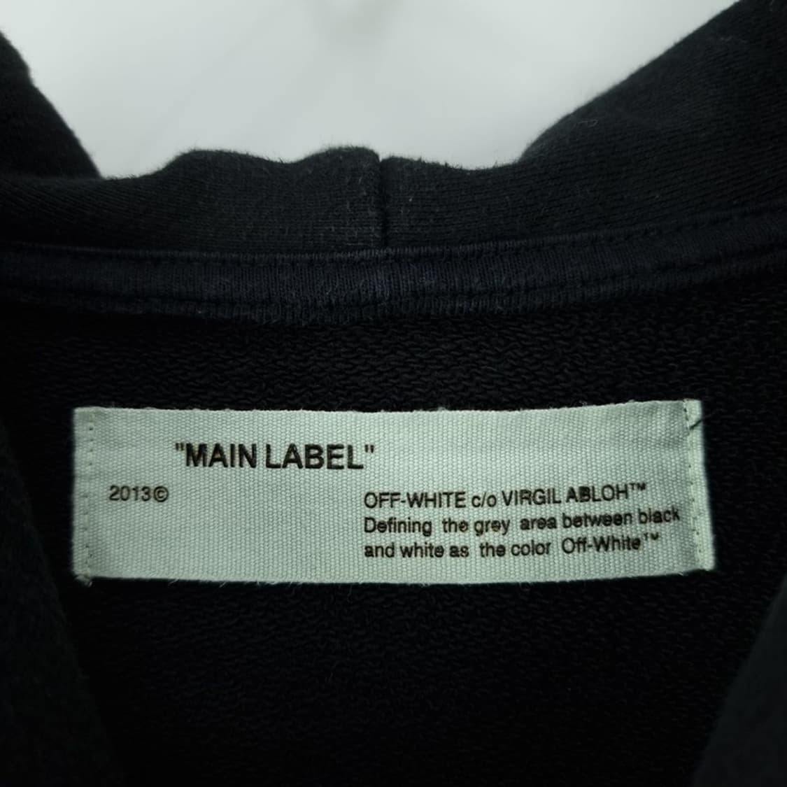 [오프화이트] 에로우 빅로고 오버핏 후드티 블랙 P01546 상품이미지7