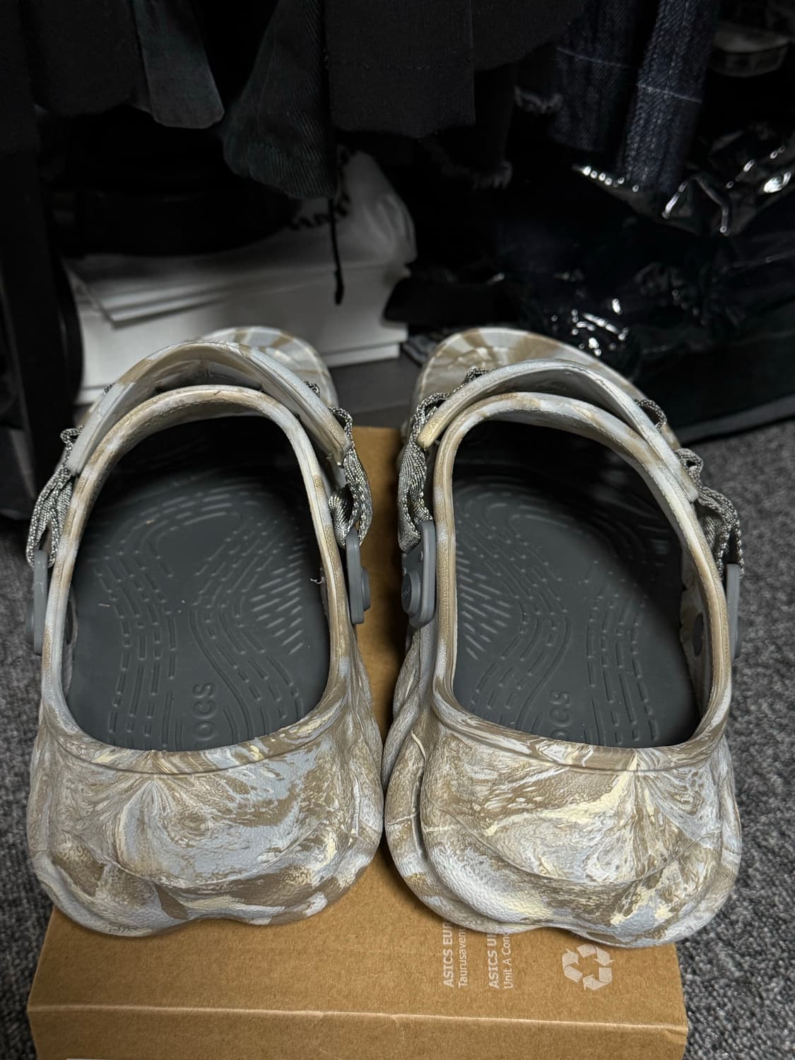 크록스 에코 마블 240 상품이미지2