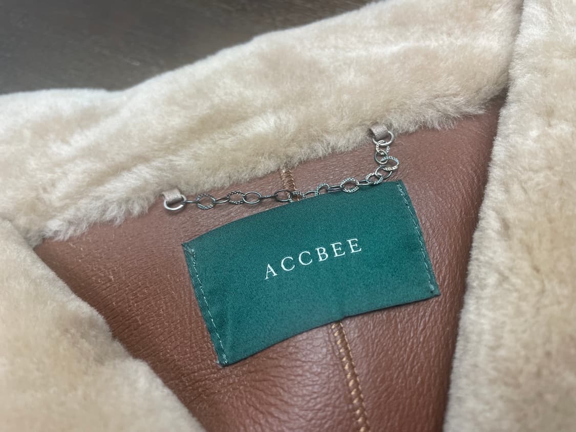 아크비 스페인 콜데로 밍크 실버 공예 무스탕 퍼자켓(38사이즈, 미사용) 상품이미지7