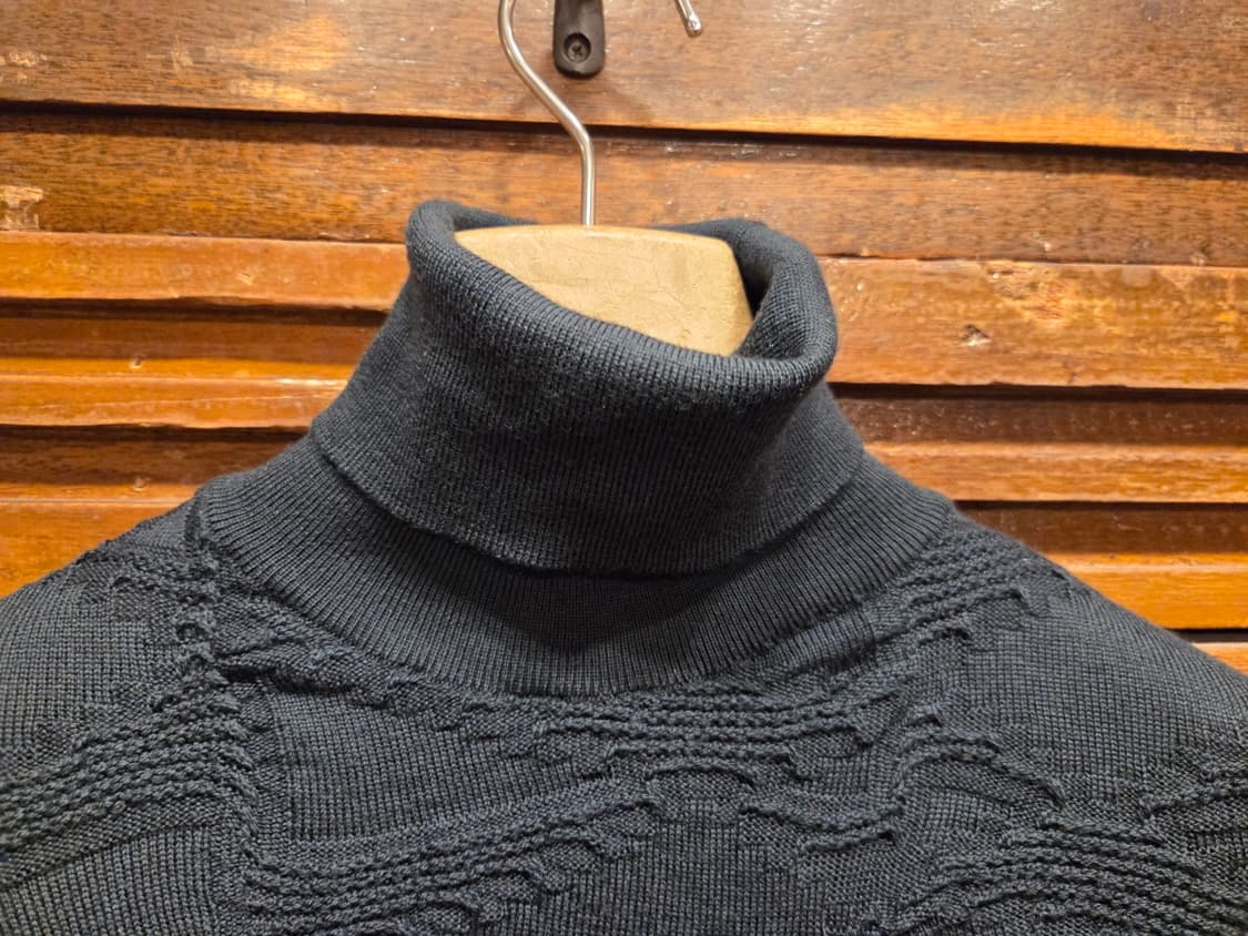 베르사체 컬렉션 터틀넥 상품이미지2