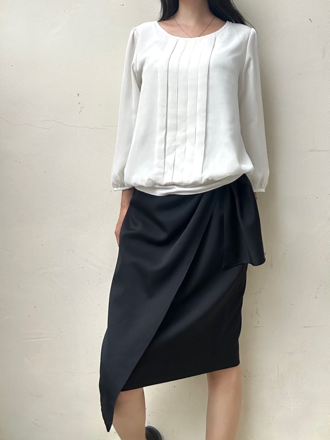 Pintuck sheer formal blouse / white 상품이미지2