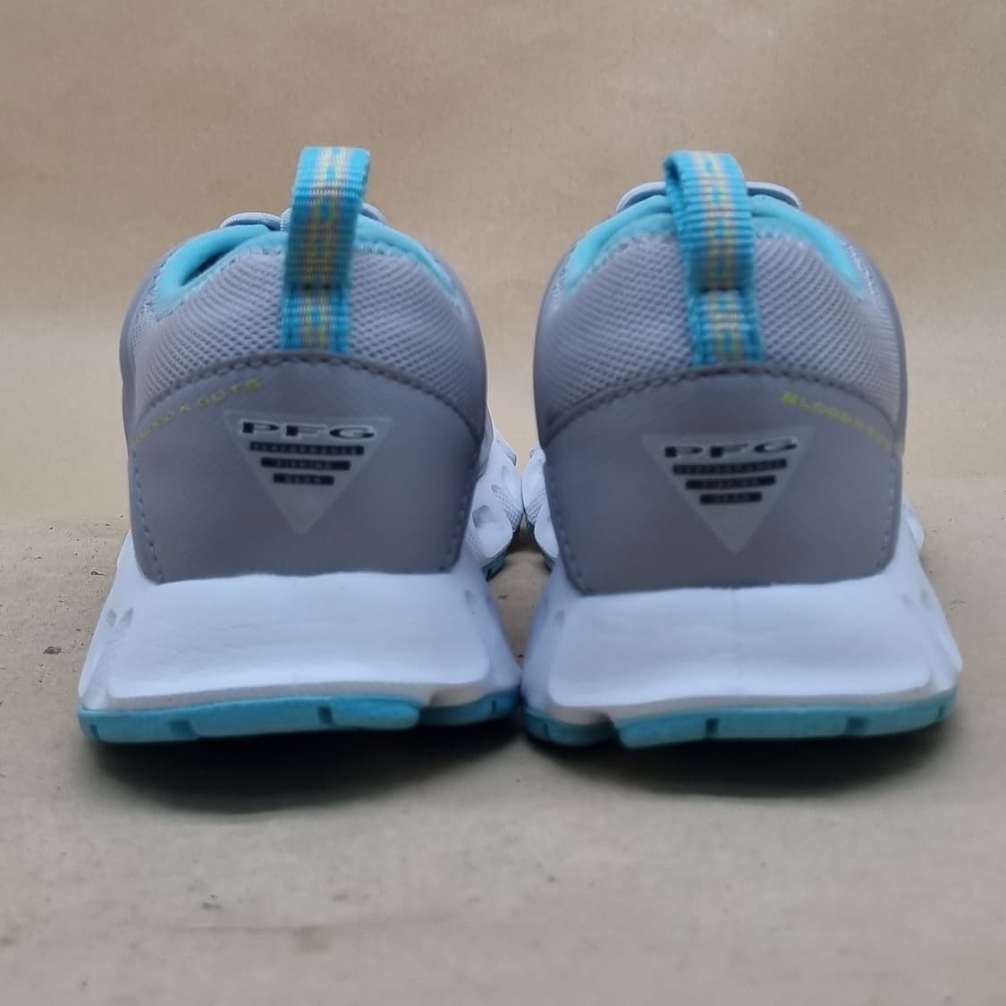 컬럼비아 pfg워터슈즈 235 상품이미지4