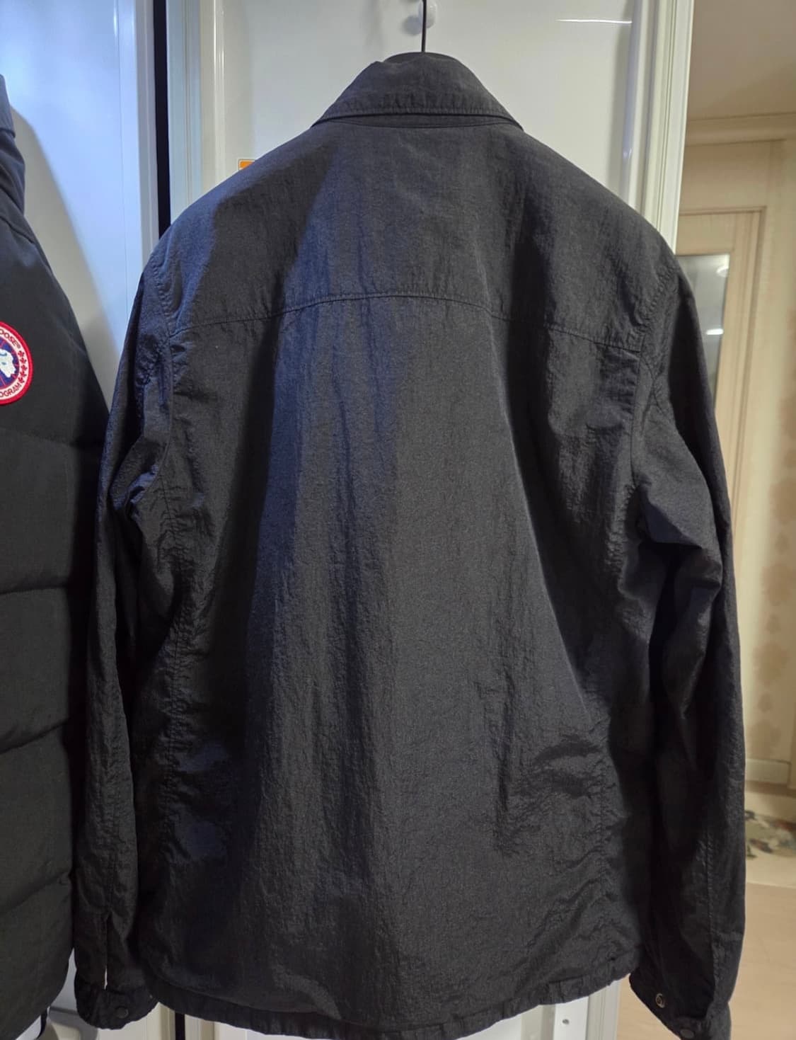 CP컴퍼니 M.T.T.N. 나일론 가먼트 다잉 자켓 (블랙) 상품이미지2