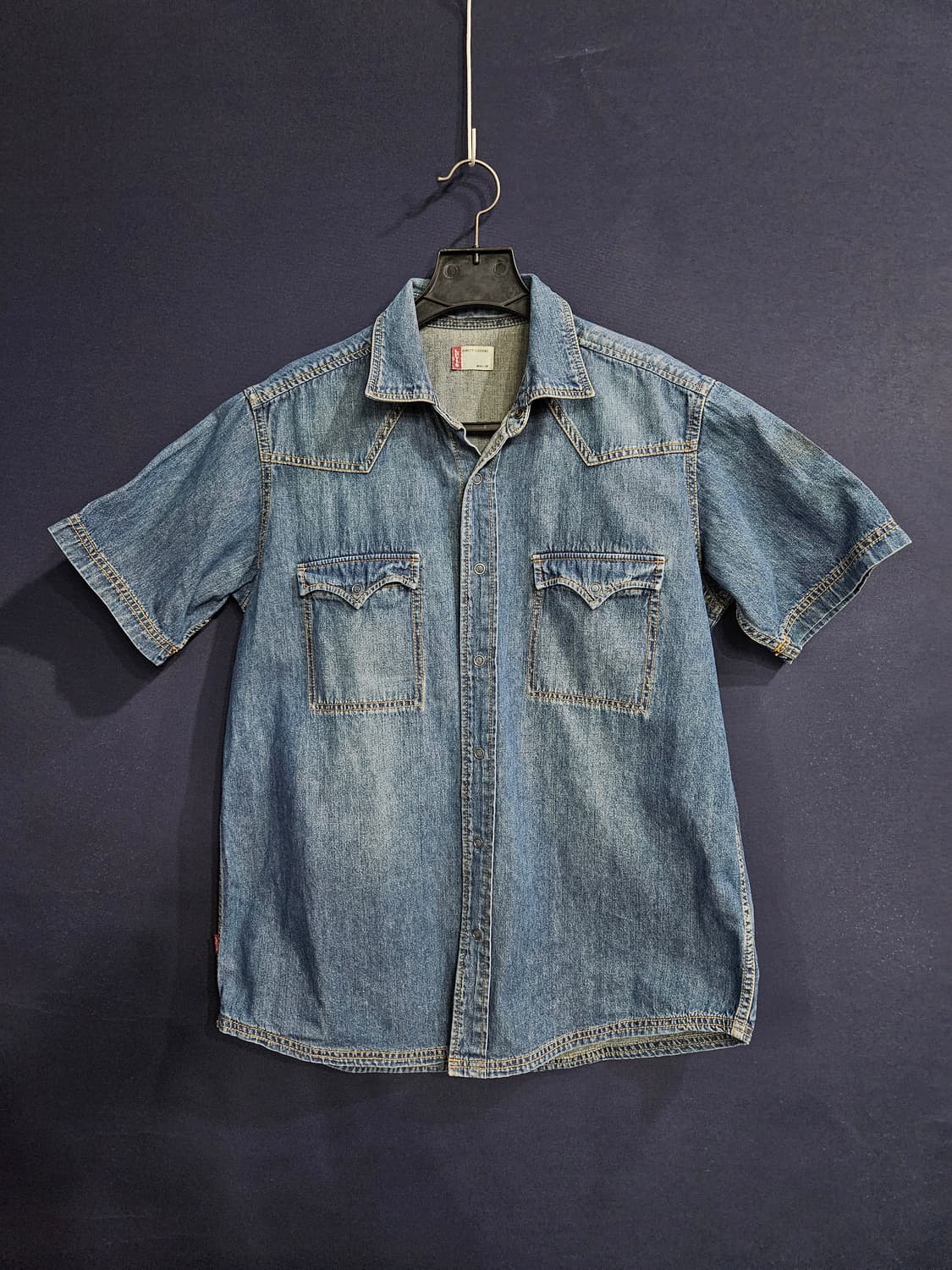 리바이스 블루 남성 100 데님 반팔셔츠  상품이미지1