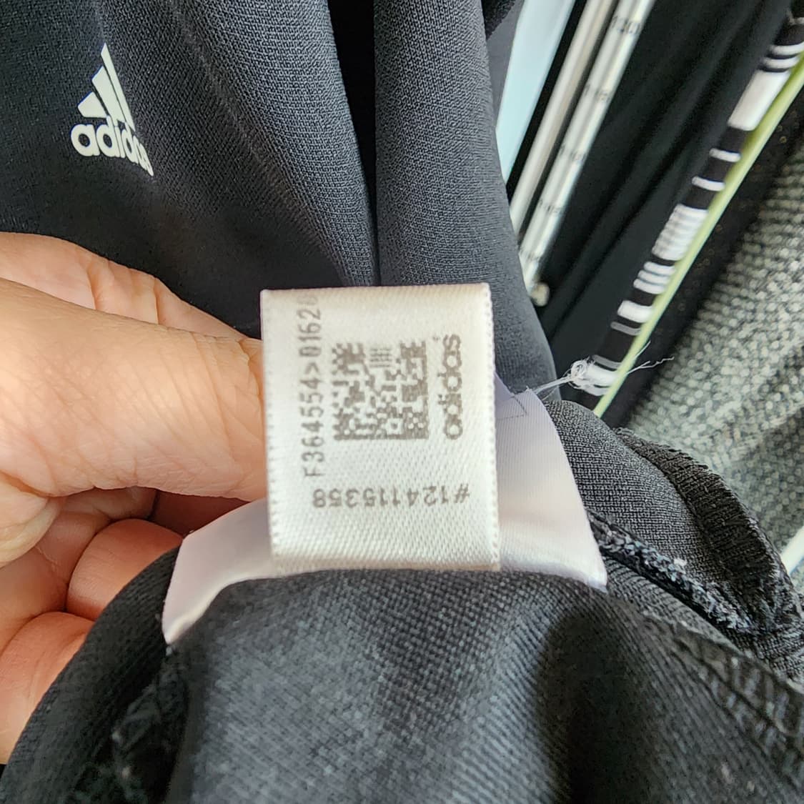 아디다스 삼선 트랙탑 블랙 상품이미지9