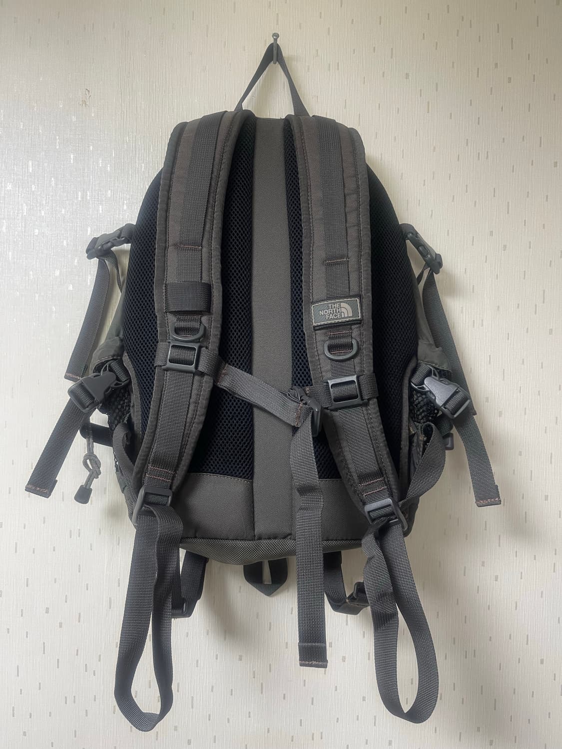 노스페이스 정품 미니샷 가방 12L 상품이미지4