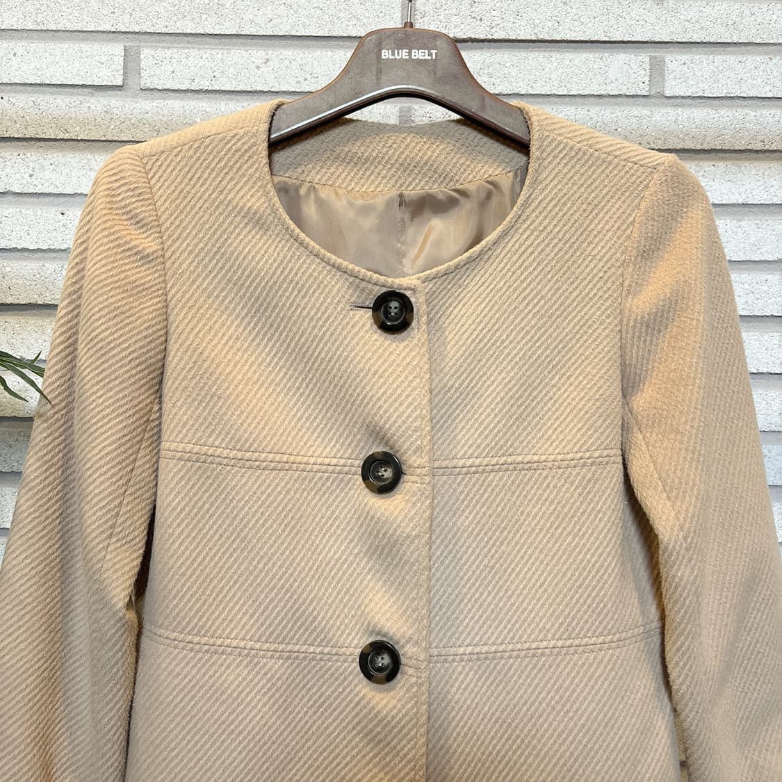 JPN VINTAGE 노카라 트윌 싱글코트 A라인 백스트랩 디테일 크림 상품이미지4