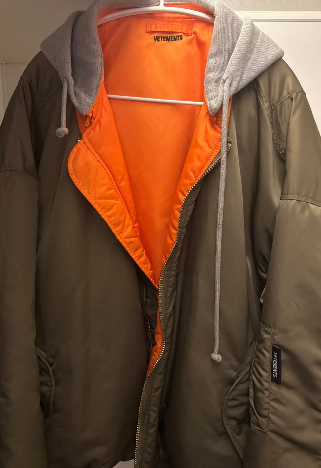 배트멍x알파인더스트리 22FW 리버서블 봄버자켓 M 상품이미지2